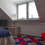 Maison 4 Entierement Renovee, Literie, Terrasse & Parking Gratuit A Nieuwpoort-stad By La Conciergerie Appartement Nieuwpoort