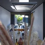 Maison 4 Entièrement Rénovée, Literie, Terrasse&parking Gratuit à Nieuwpoort-stad By La Conciergerie