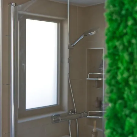 Maison 4 Entierement Renovee, Literie, Terrasse & Parking Gratuit A Nieuwpoort-stad By La Conciergerie