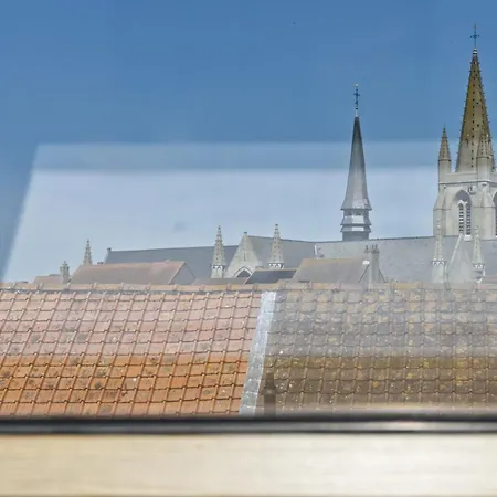 Maison 4 Entierement Renovee, Literie, Terrasse & Parking Gratuit A Nieuwpoort-stad By La Conciergerie *